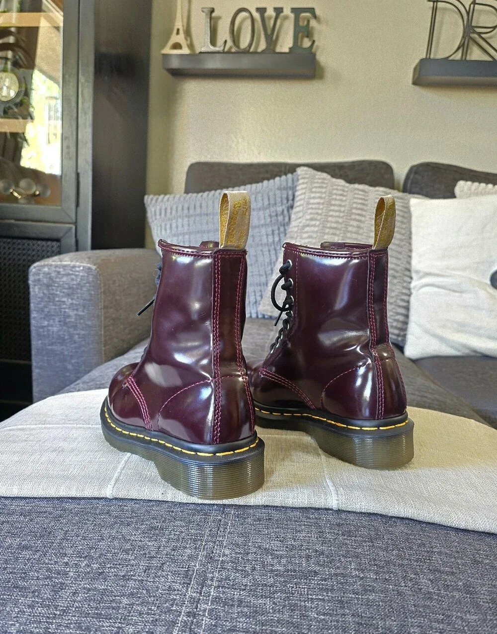 Dr. Martens smooth cherry